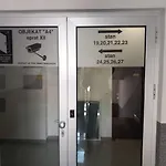 Appartement Jacuzzi For Relax - Hollywood Apartment, Stup,