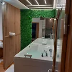 Lejlighed Jacuzzi For Relax - Hollywood Apartment, Stup, Sarajevo