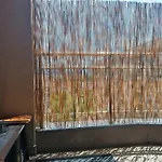 Jacuzzi For Relax - Hollywood Apartment, Stup, Lejlighed *