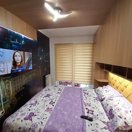 Jacuzzi For Relax - Hollywood Neom Apartment, Stup, Apartment Sarajevo