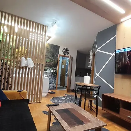 Apartment Jacuzzi For Relax - Hollywood Neom Apartment, Stup, Sarajevo