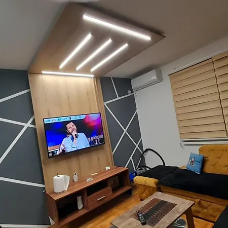 Apartment Jacuzzi For Relax - Hollywood Neom Apartment, Stup, Sarajevo