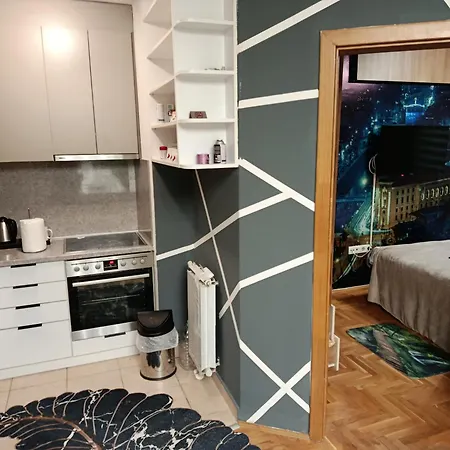 Jacuzzi For Relax - Hollywood Apartment, Stup, Near Airport * Sarajevo