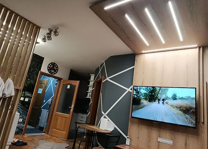 公寓 Jacuzzi For Relax - Hollywood Apartment, Stup, *